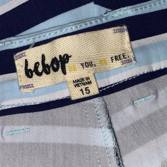 BEBOP NEW WITH TAGS Sailor Booty Shorts in Blue and White Stripes Size 15JR - Picture 5 of 6